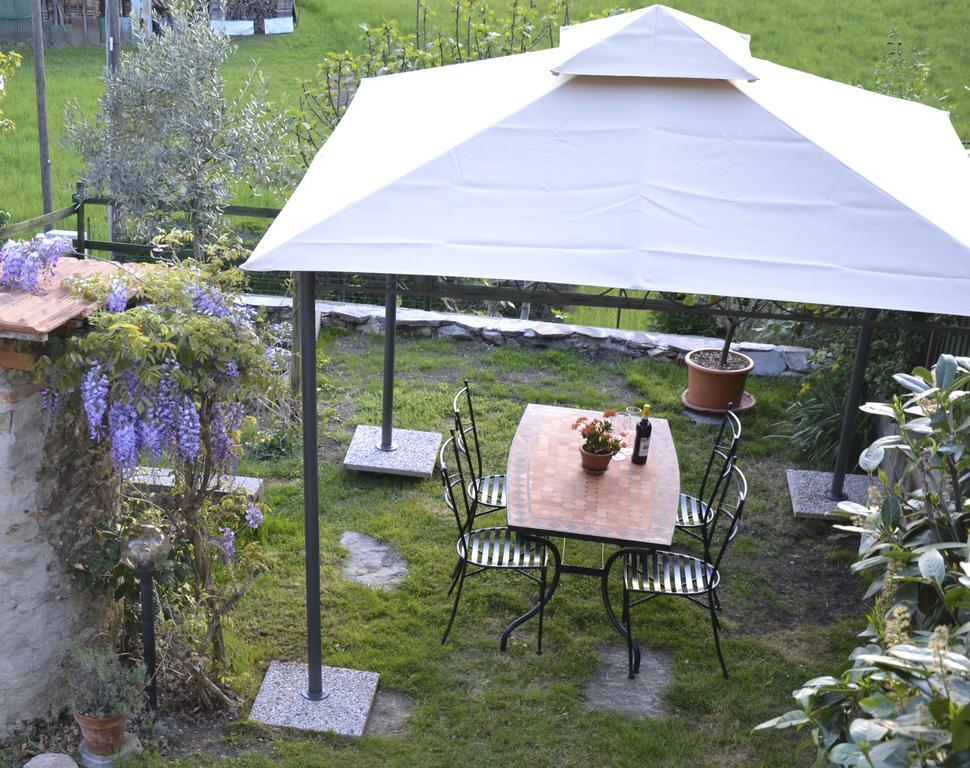 Casa Bartula Villa Bolzano Novarese Rom bilde